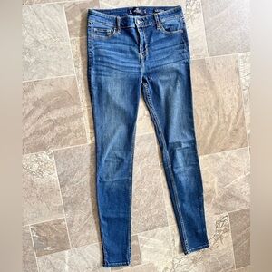 Hollister size 5R W27 L30 midrise super skinny classic stretch denim jeans